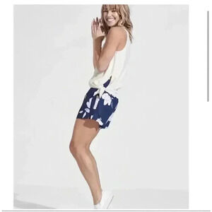 *Athleta Coastal Baja Floral Shorts Size 2